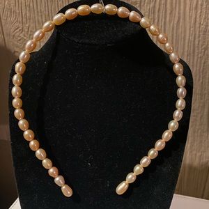 Natural freshwater pearls headband